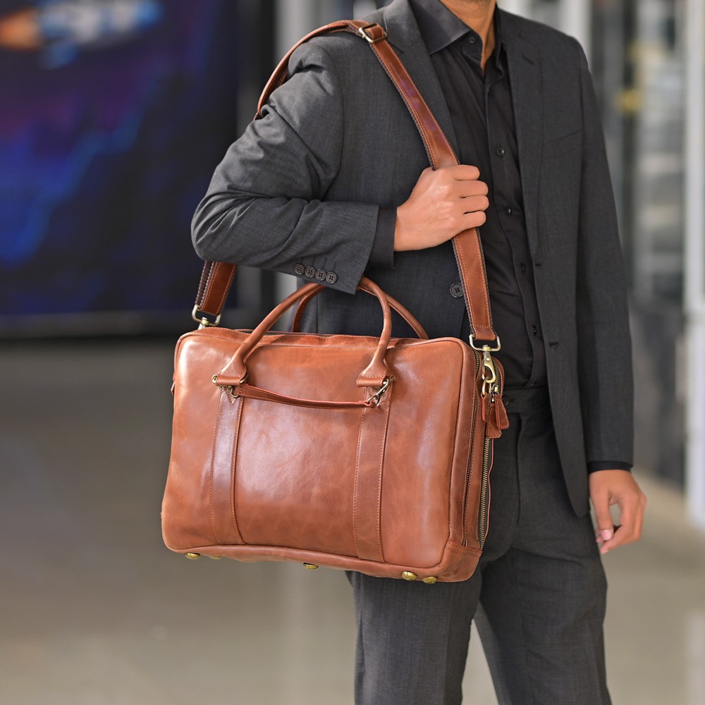 Commuter Leather Laptop Bag - Image 6